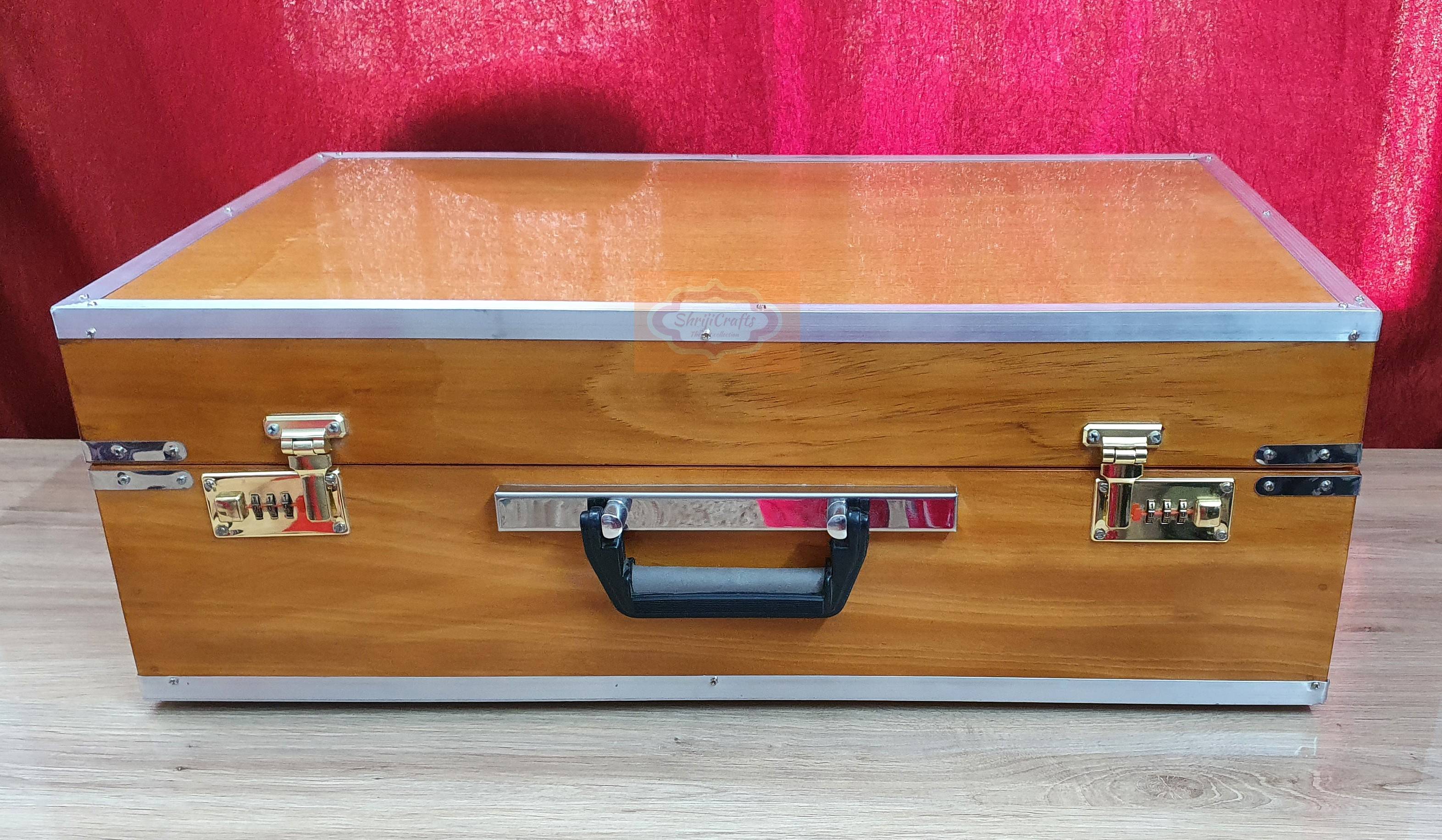 Professional 3.5 Octave Folding Harmonium – 9 Stopper with Coupler and Bag by Shriji Musicals - View 2