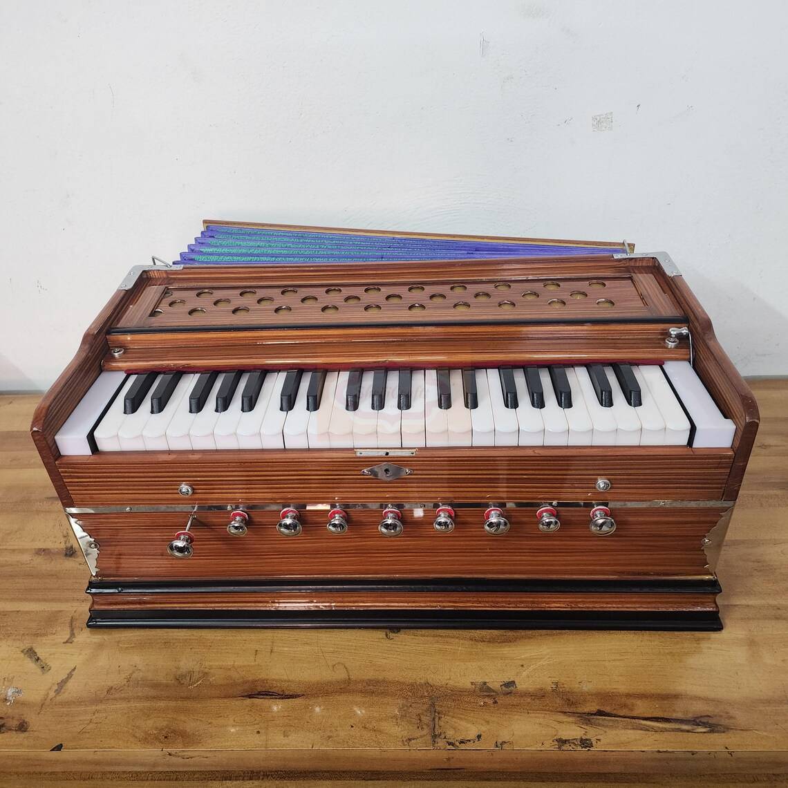 Professional 3.5 Octave Harmonium with Coupler - 9-Stop Wood Instrument, Rat Color - Indian Classical Music & Musician Gift - View 6