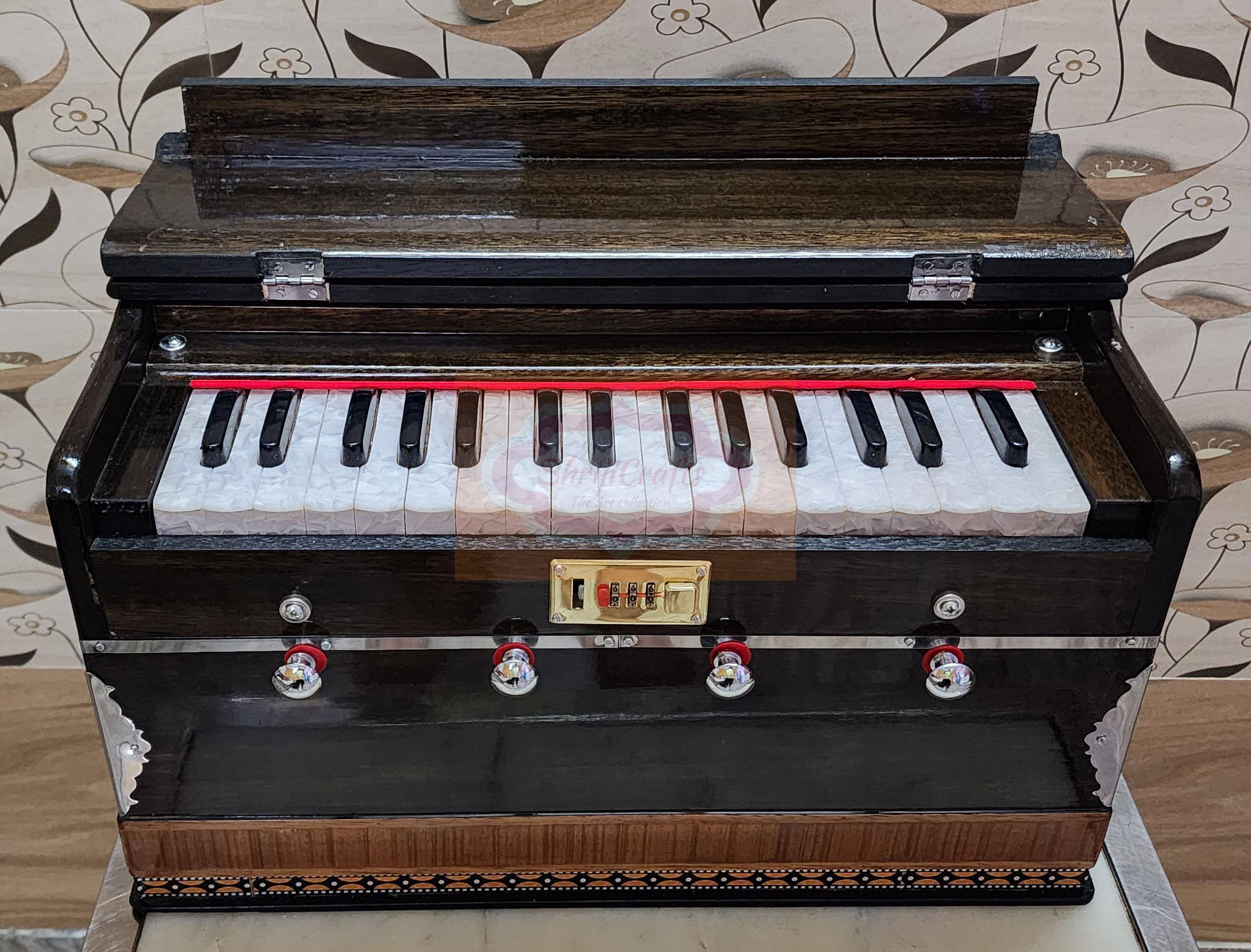 Professional Mini Harmonium – 32 Keys, 4 Stops, 2.5 Octaves, Teak Finish - View 5
