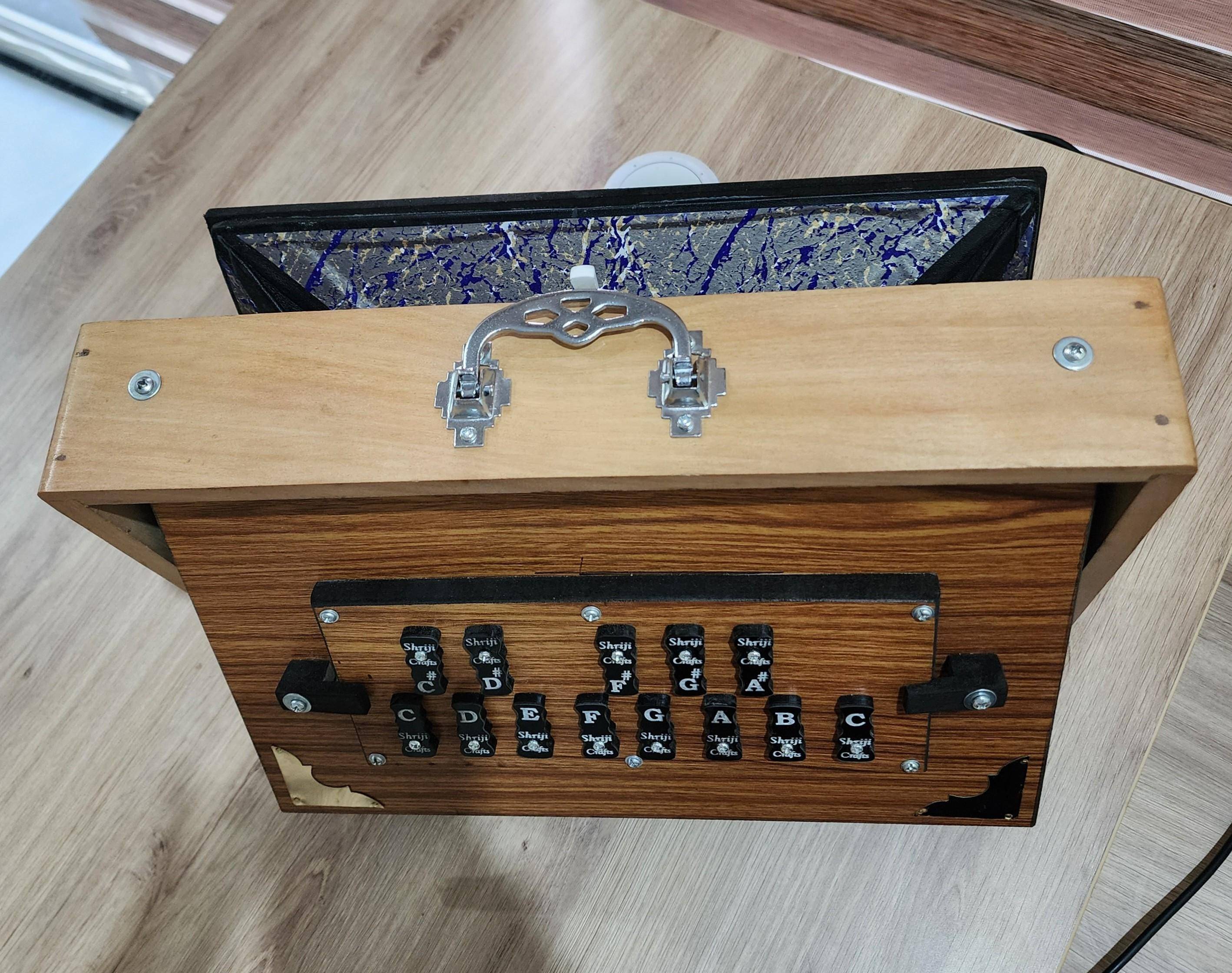 Professional Indian Shruti Box – C3-C4 Tuned, 440Hz/432Hz, Includes Carry Bag, 15X10X3 Inches — handcrafted wooden product by Shrijicrafts