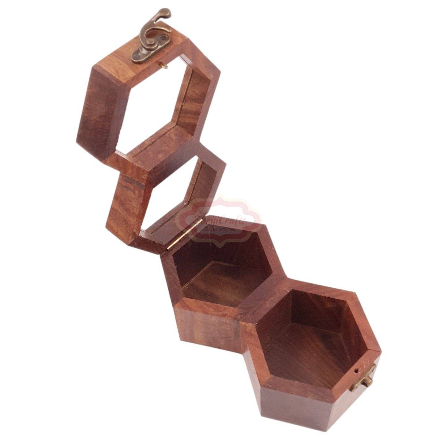 Handcrafted wooden watch box with 2 dedicated compartments - View 6