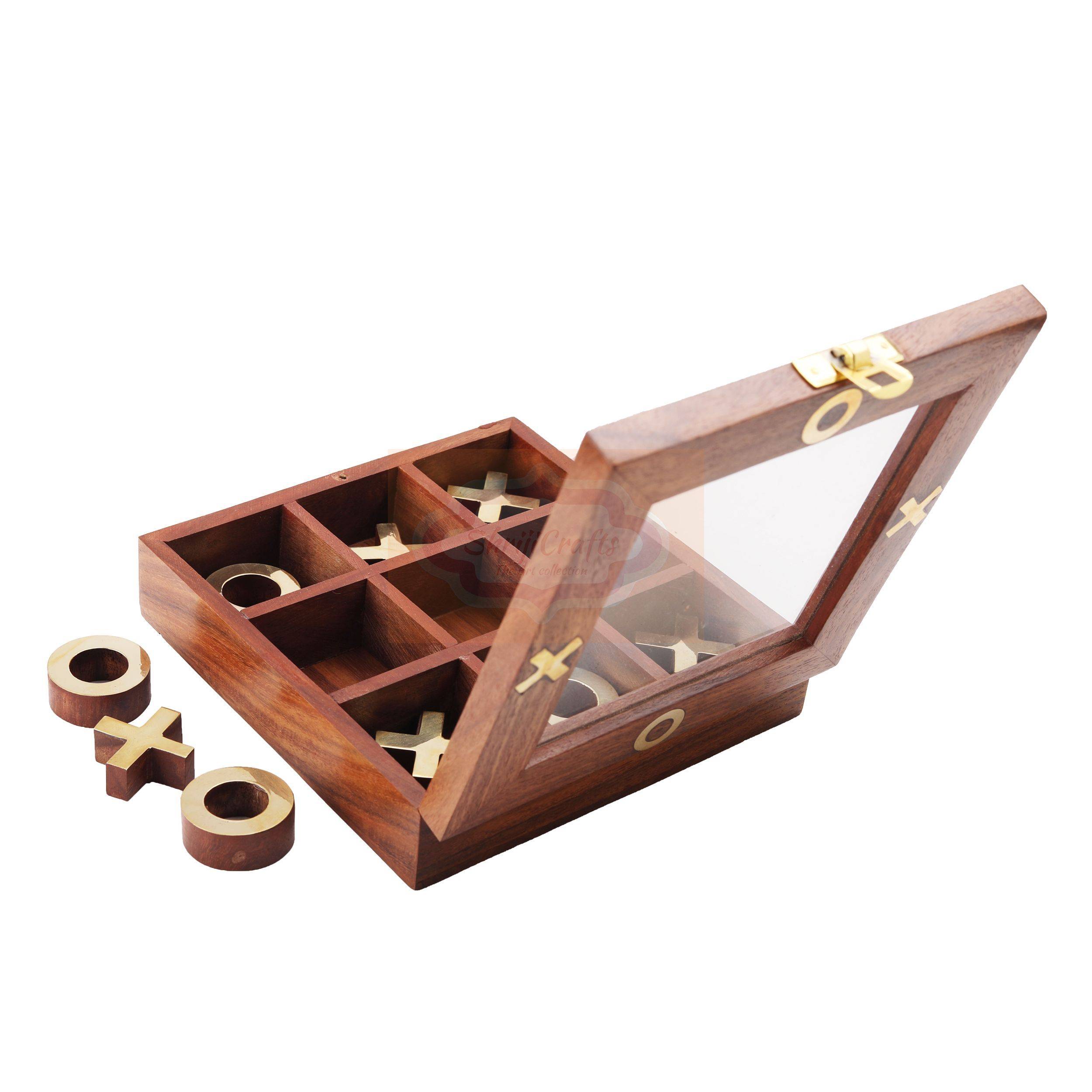 Wooden Tic Tac Toe game with glass lid - View 4